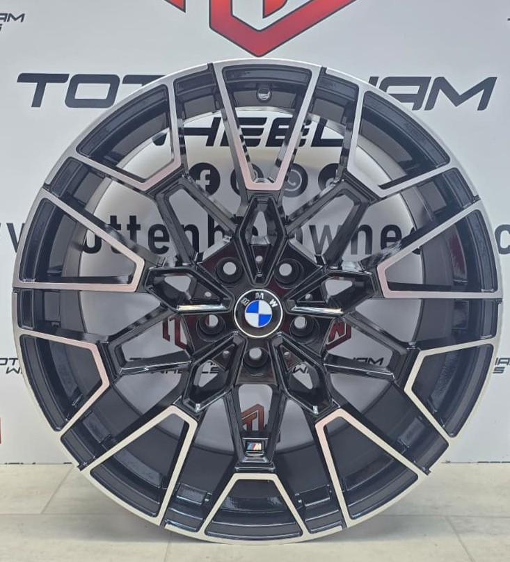 SET OF 4 BRAND NEW 18" BMW 827M STYLE ALLOY WHEELS GLOSS BLACK AND DIAMOND CUT 5X112