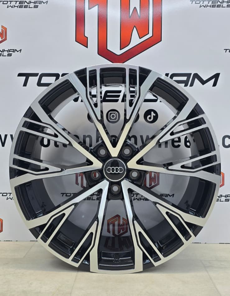 Audi RS V Style Alloy Wheels – 19" – Gloss Black