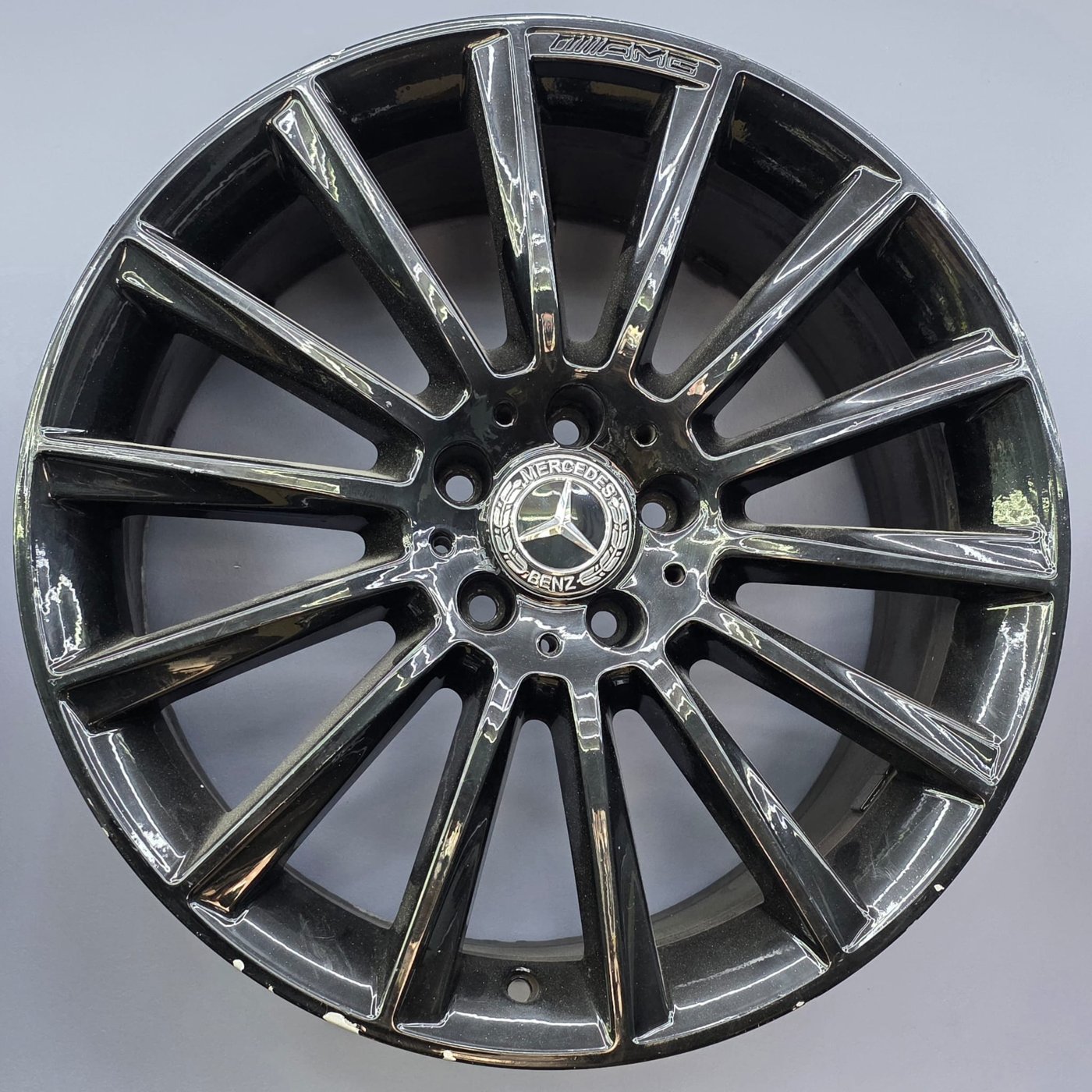 Genuine Mercedes-Benz Turbine Alloy Wheels – 19" – Used