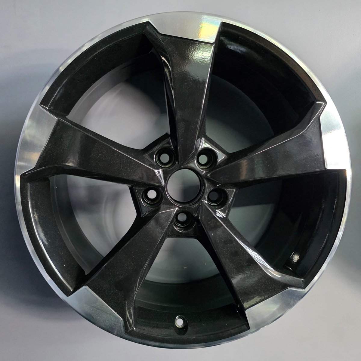 Reconditioned Audi A5 Style Alloy Wheels – 19" – GMF