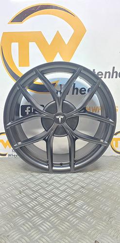 20" TESLA M3 MB14