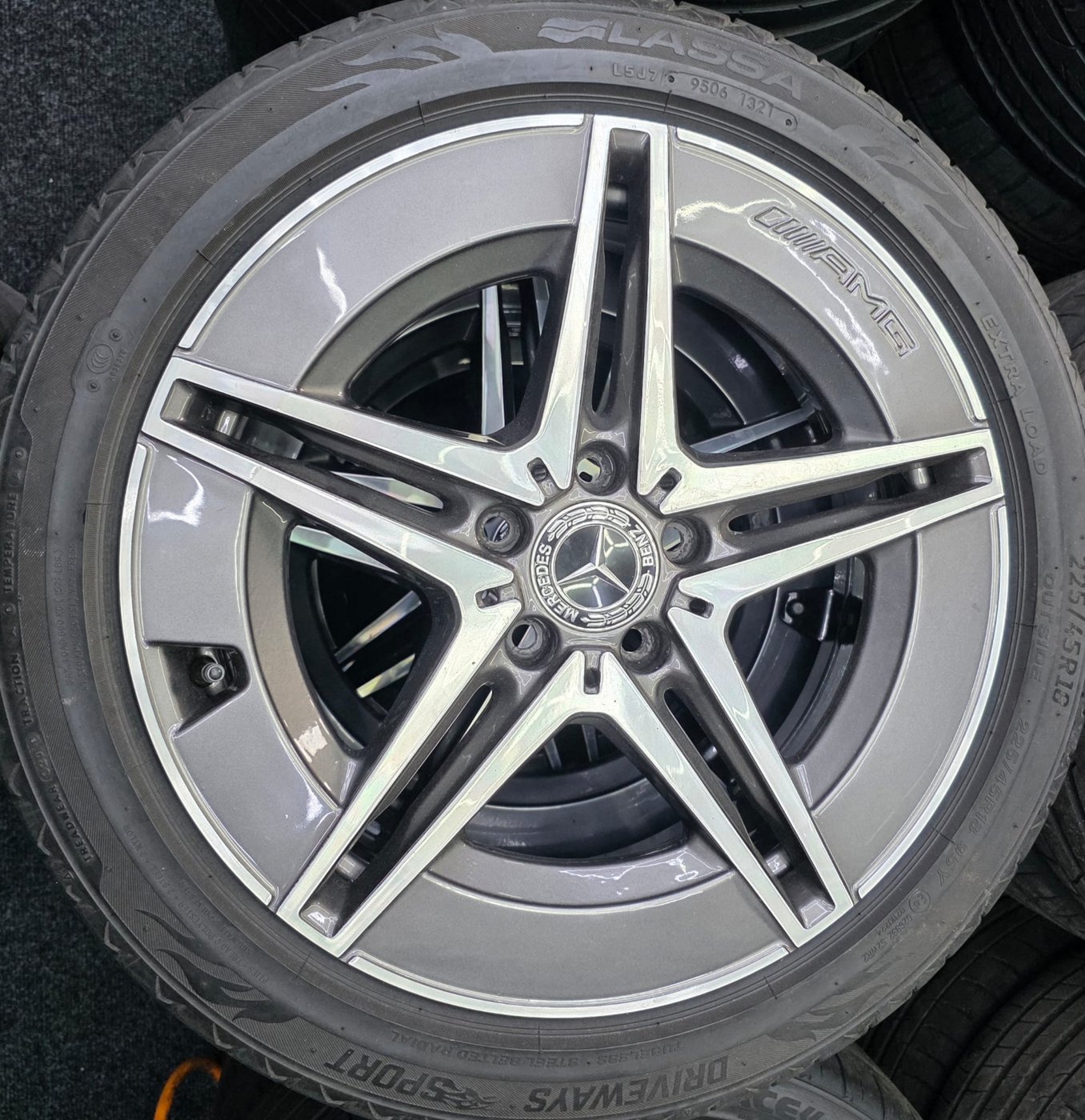 C Class Style Alloy Wheels with Tyres for Mercedes-Benz – 18" – Used