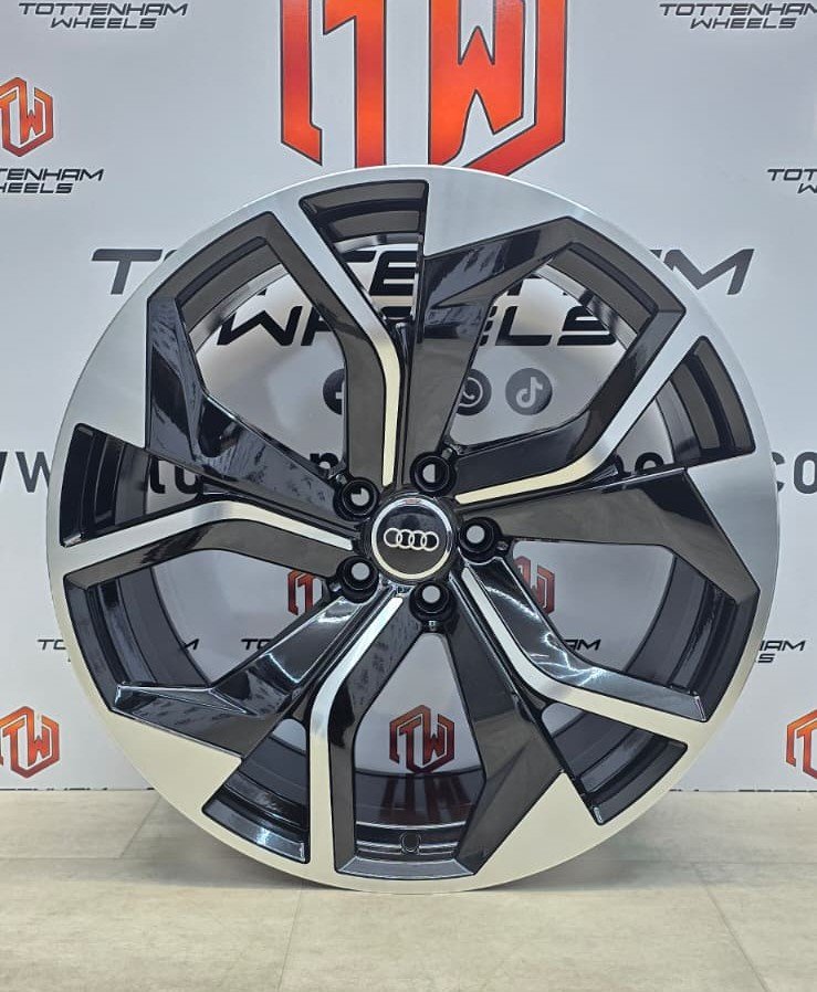 Audi RS4 Style Alloy Wheels – 21" – Black