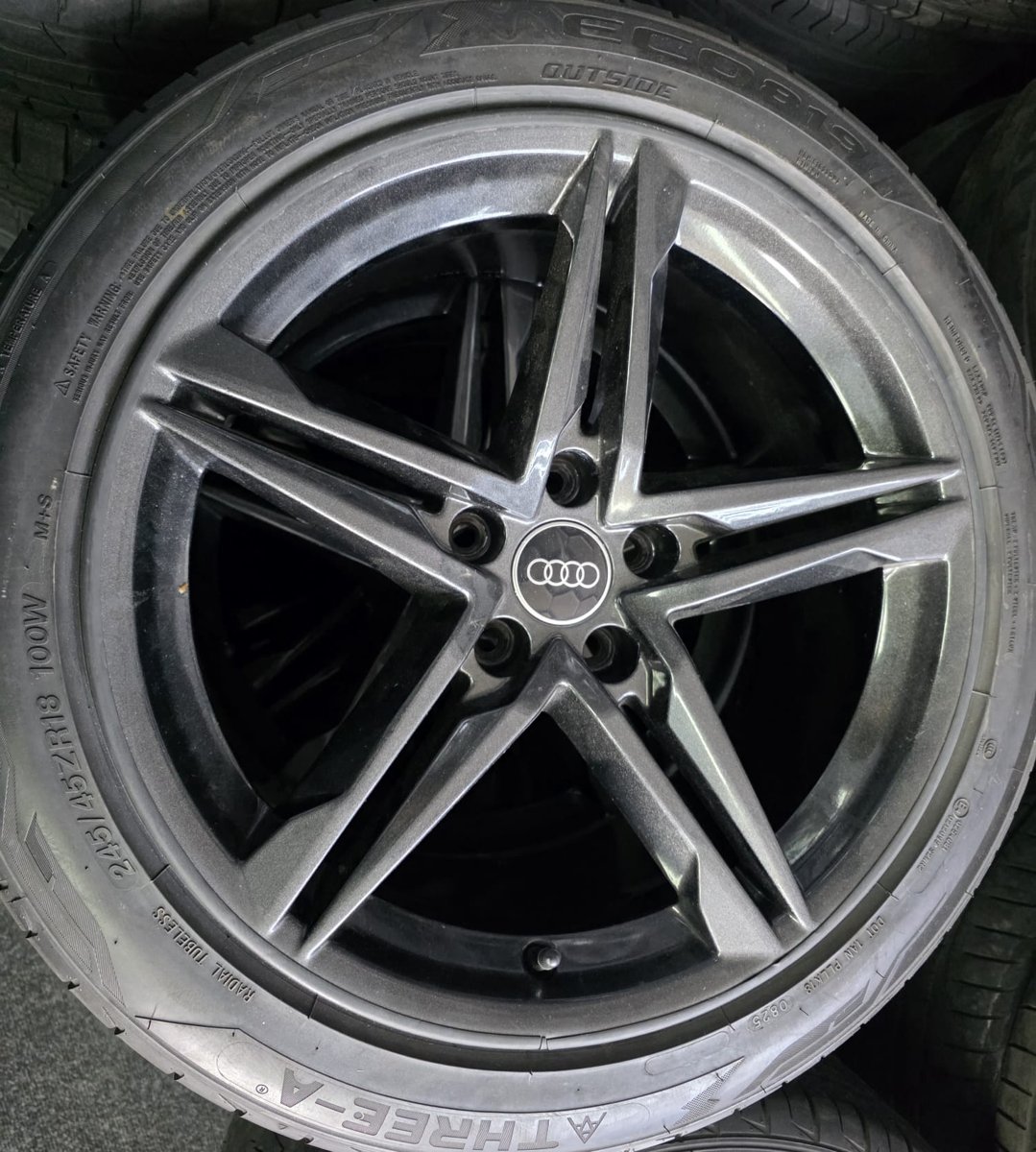 Used Audi Q3 Style Alloy Wheels with Tyres – 19" – Gunmetal Grey